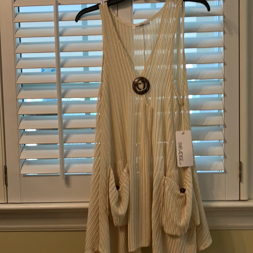 Adorable beach coverup